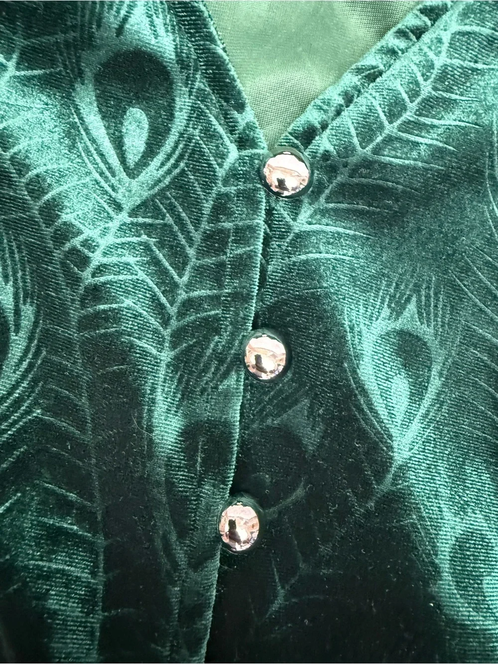 Unique Vintage Green Velvet Two (2) Piece Set Peacock Print Tunic Flare Suit